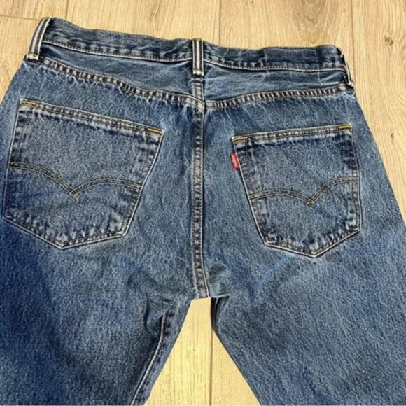 Levi’s straight leg high rise jeans light wash size 31 W - Picture 11 of 15